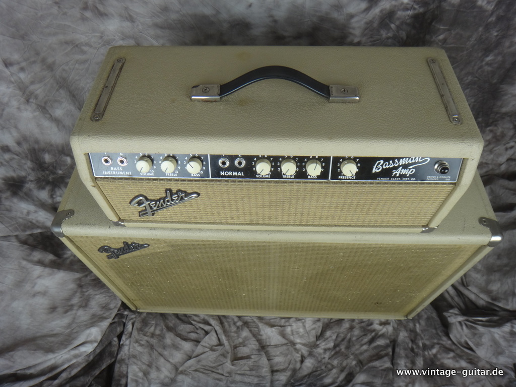 Fender_Bassman_1963_white_Brian-Setzer-004.JPG