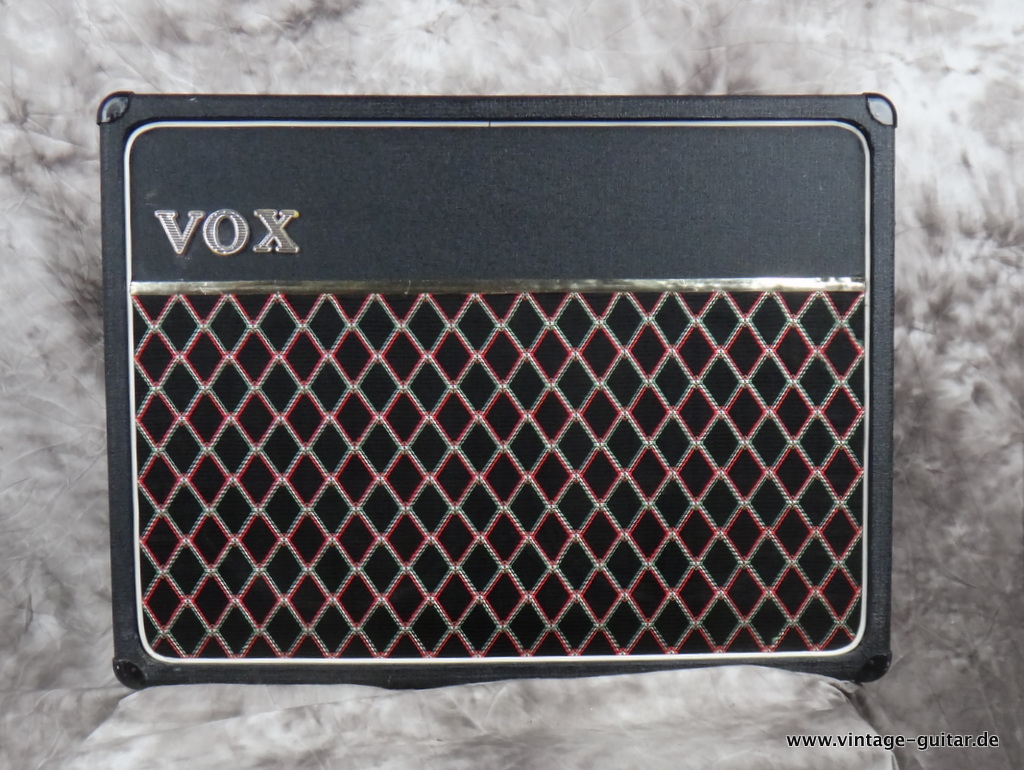 Vox-AC-10-1965-Combo-001.JPG