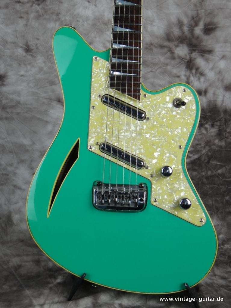 Charvel-Surfcaster-seafoam-green-1990-002.JPG