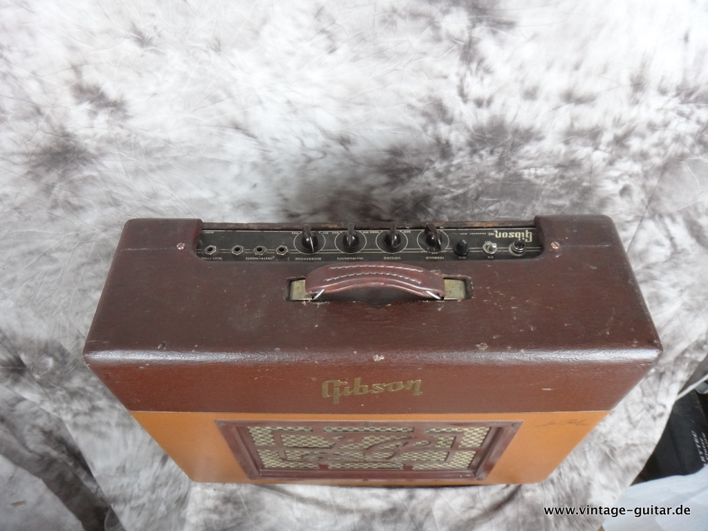 Gibson-Lae-Paul-Amp-GA-40-1952-002.JPG