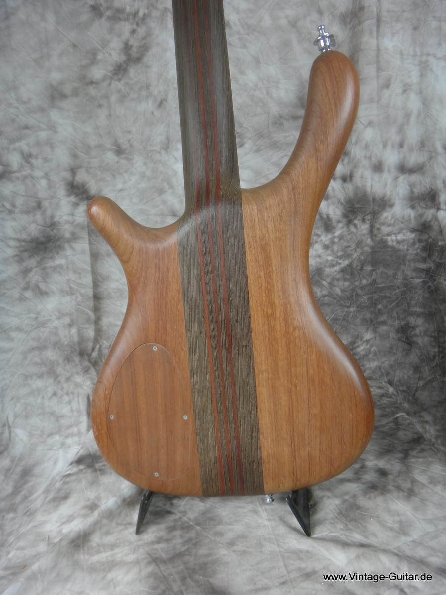 Mayones-fretless-bass-004.JPG