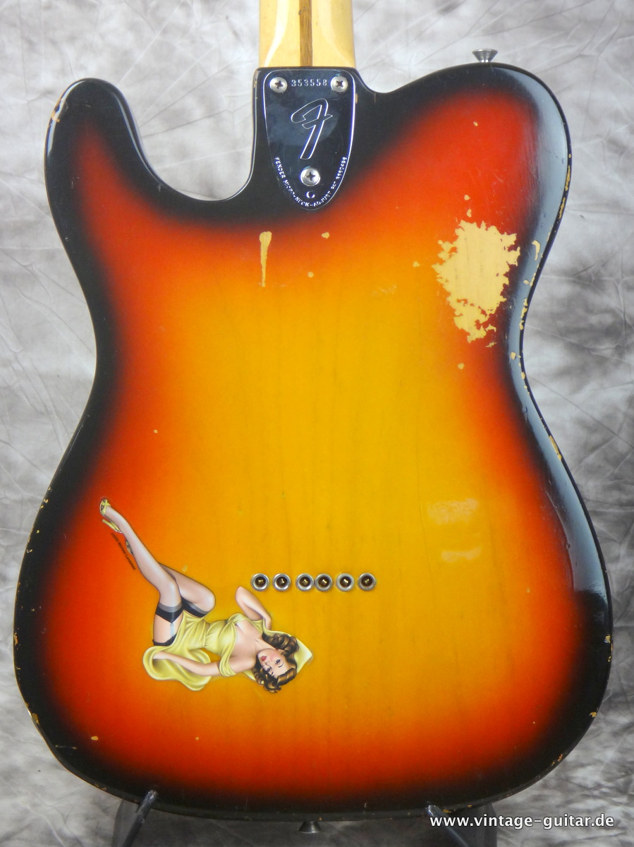 Fender_telecaster-thinline-1972-widerange-humbucker-sunburst_001-004.JPG