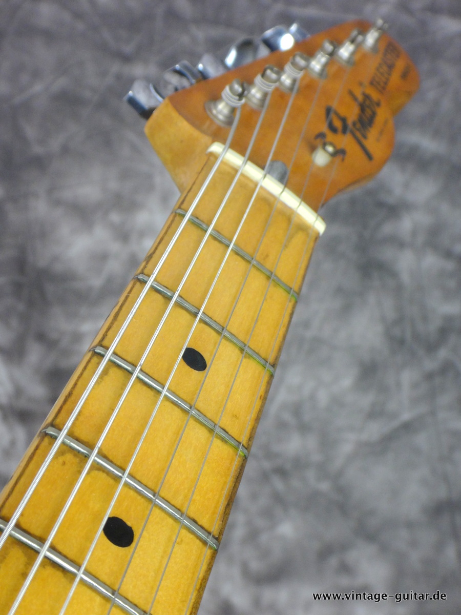 Fender_telecaster-thinline-1972-widerange-humbucker-sunburst_001-008.JPG