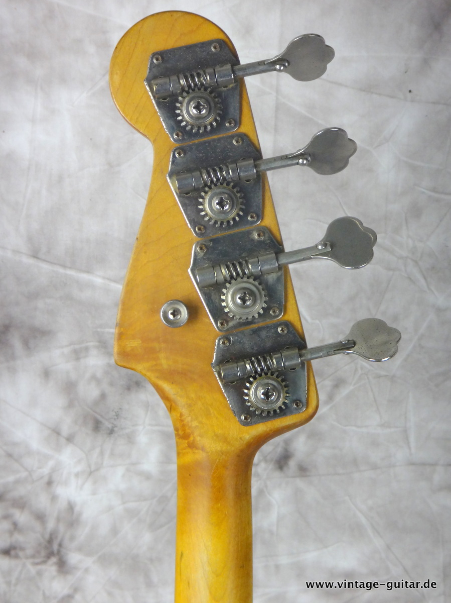 Fender-Jazz-Bass_olympic_white-refinished-matching-headstock-1962-006.JPG