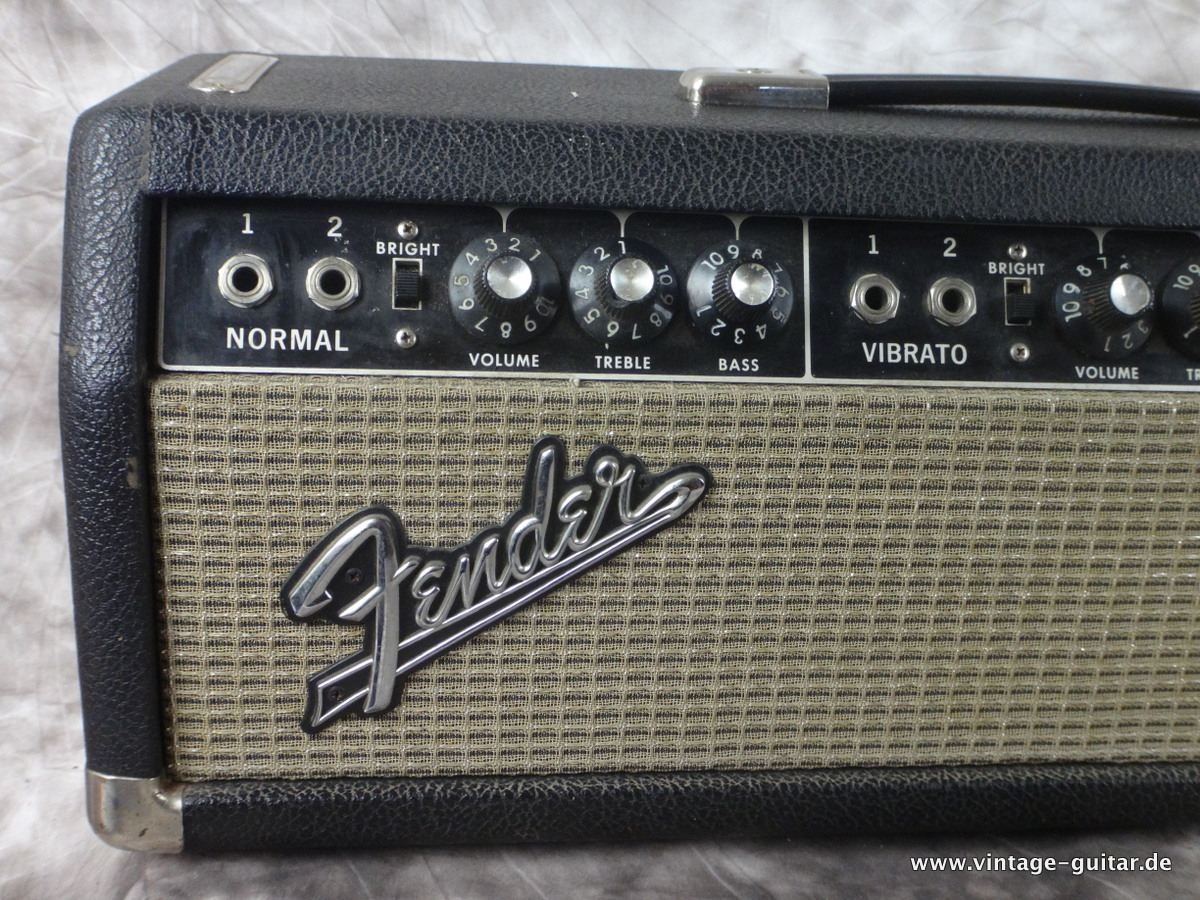 Fender_tremolux-1965-black_tolex-002.JPG