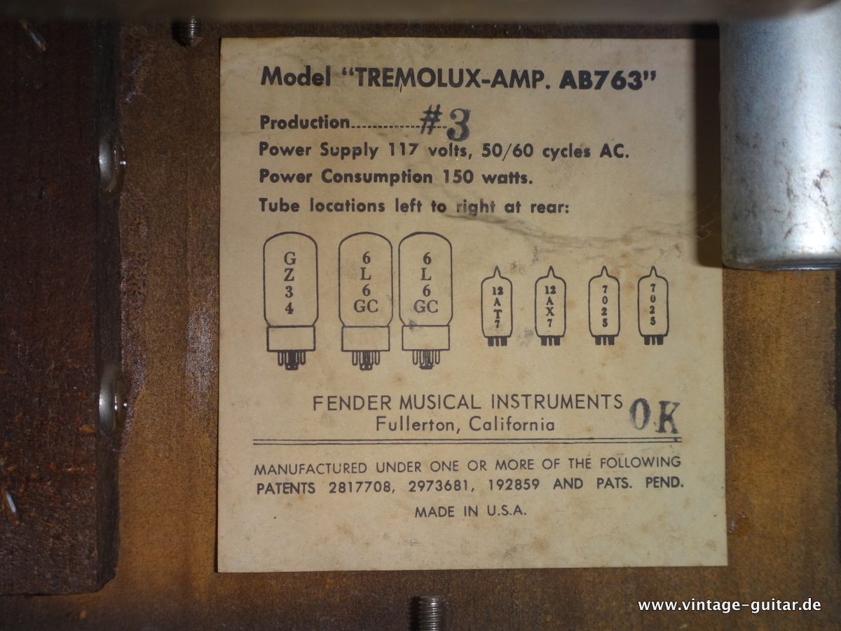 Fender_tremolux-1965-black_tolex-007.JPG
