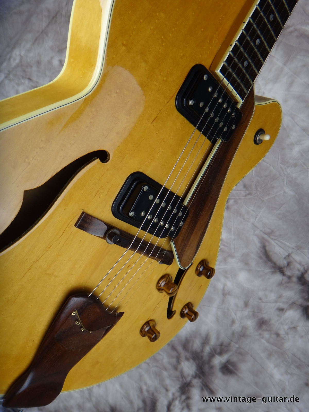 Fender-DAquisto-1986-natural-009.JPG