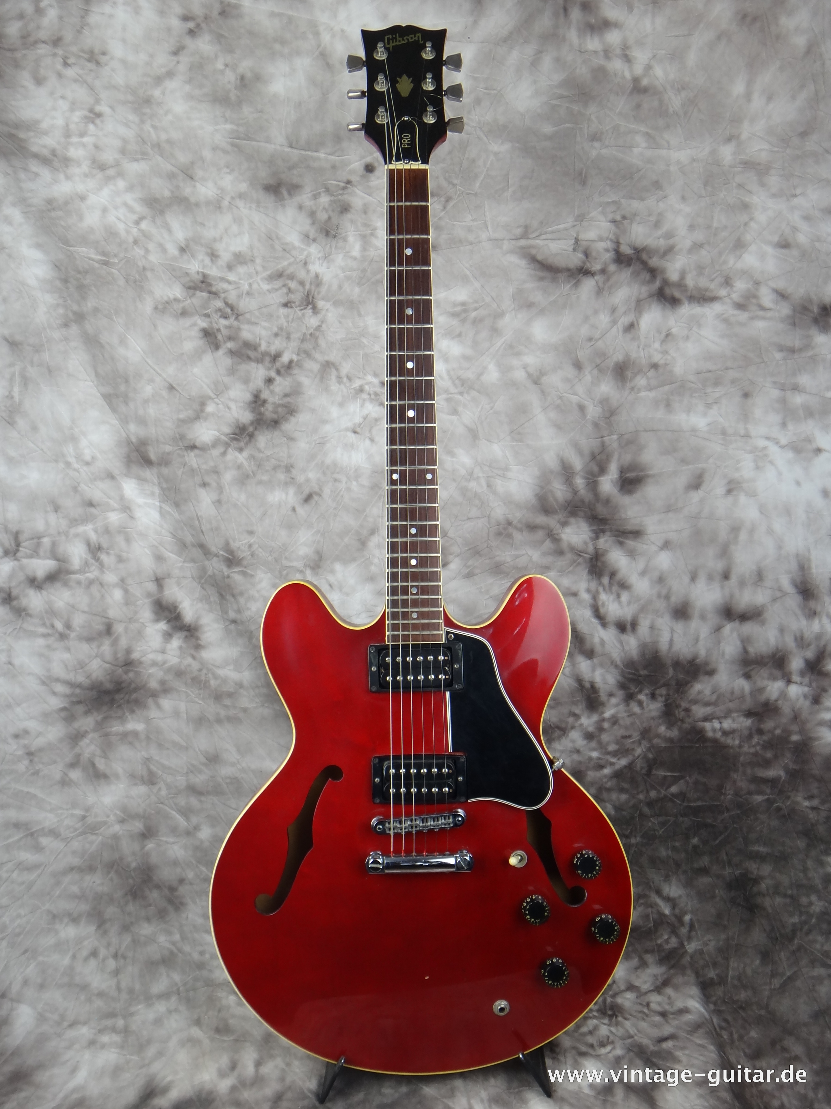 Gibson-ES-335-Pro-1980-Dirty-Finger-Pickups-001.JPG