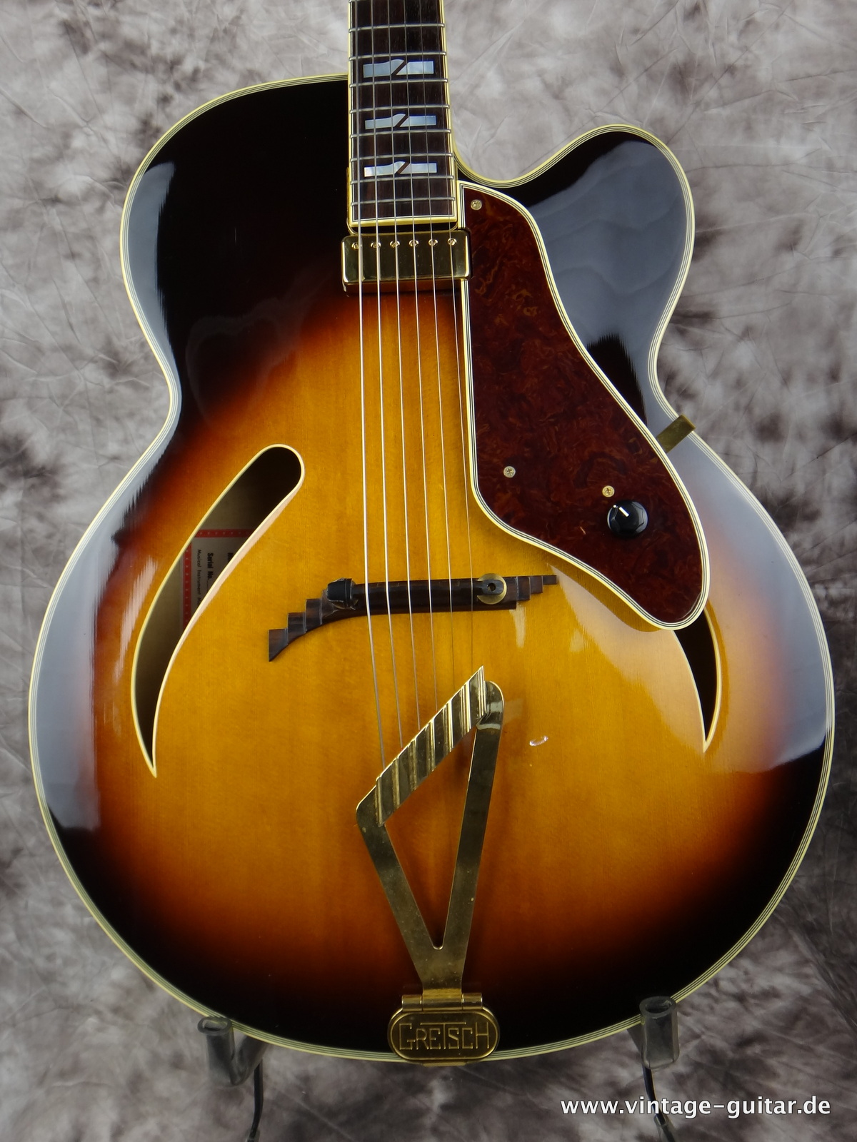 Gretsch-Synchromatic-400C-1999-sunburst-002.JPG