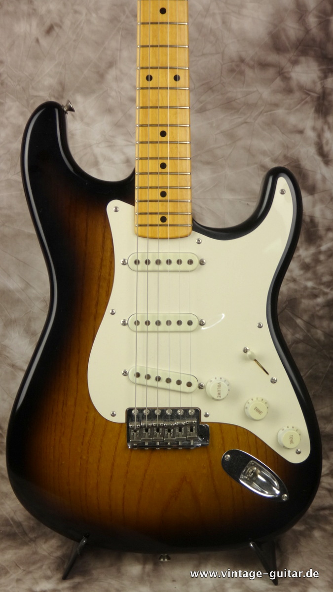 Fender-Stratocaster-1954-Custom-Shop_masterbuilt-2004-Galuszka-002.JPG