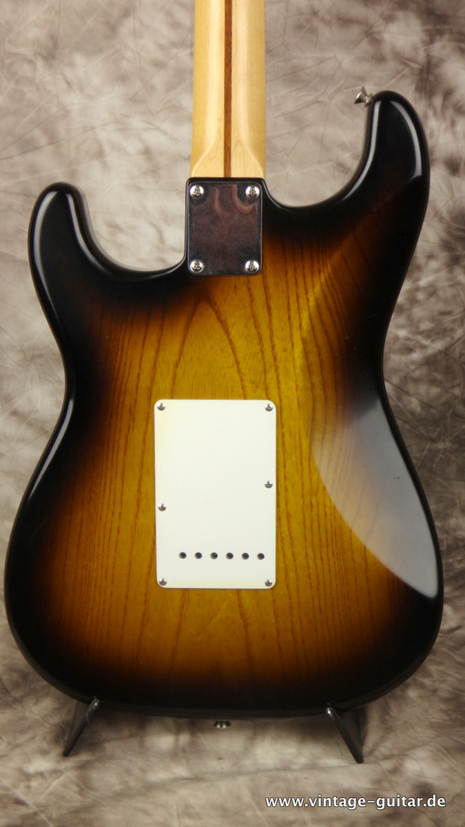 Fender-Stratocaster-1954-Custom-Shop_masterbuilt-2004-Galuszka-005.JPG