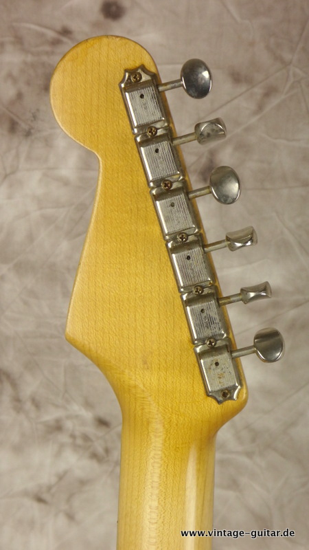 Kloppmann-Stratocaster-sonic-blue-sunburst-006.JPG