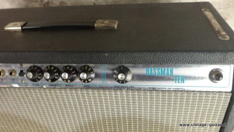 Fender-Bassman-ten-1979-silverface-003.JPG