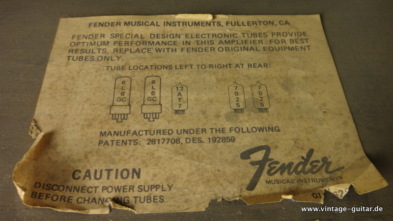 Fender-Bassman-ten-1979-silverface-009.JPG