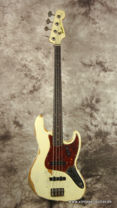 Fender-Jazz-Bass-1964-olypic-white_refinished-001.JPG