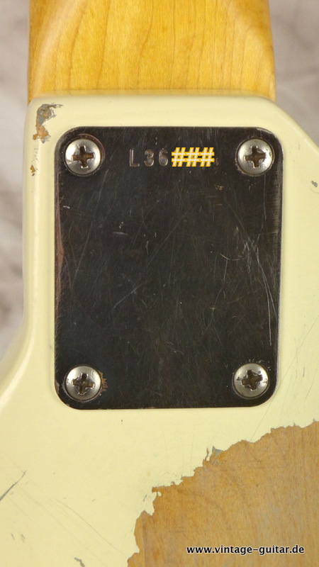Fender-Jazz-Bass-1964-olypic-white_refinished-007.JPG