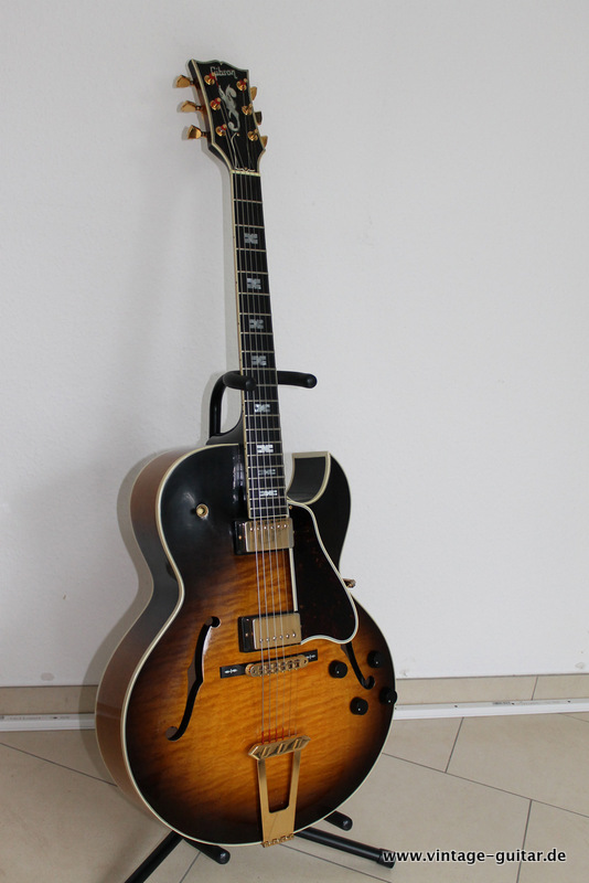 Gibson ES-775
