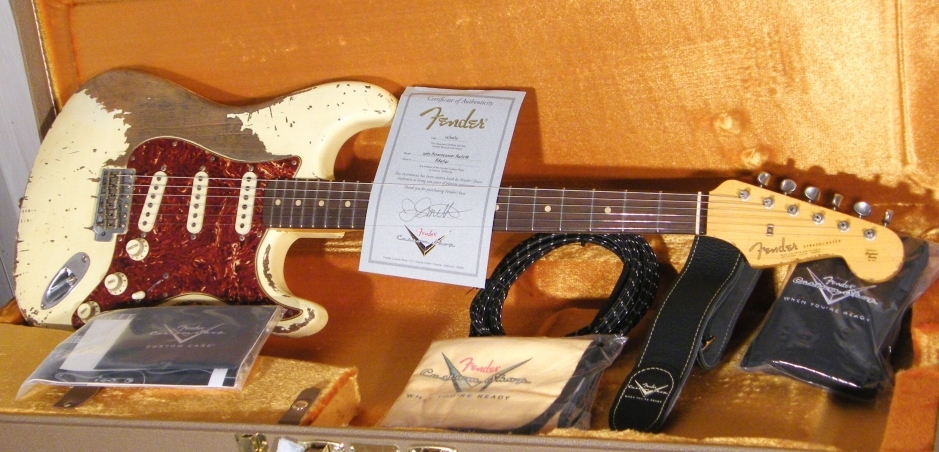 Fender_stratocaster-masterbuilt-63-1963-aged-jason-smith-001.jpg