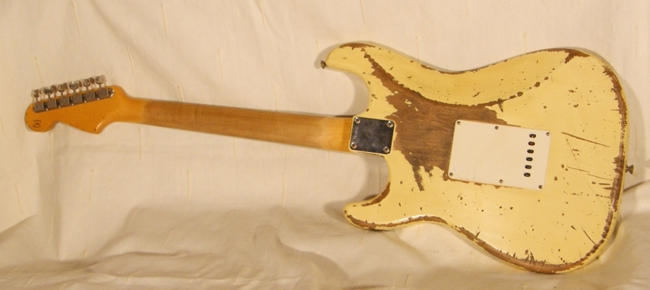 Fender_stratocaster-masterbuilt-63-1963-aged-jason-smith-008.jpg