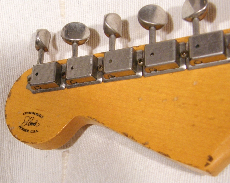 Fender_stratocaster-masterbuilt-63-1963-aged-jason-smith-009.jpg