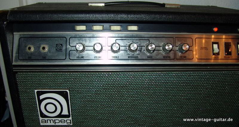 Ampeg-VT-40-1977-005.JPG