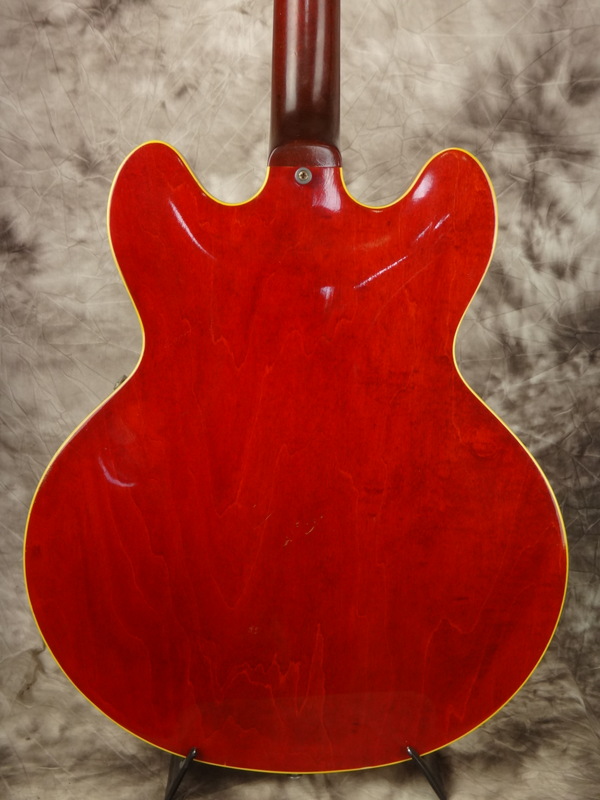 Gibson_ES-330-TDC-1965-cherry-004.JPG
