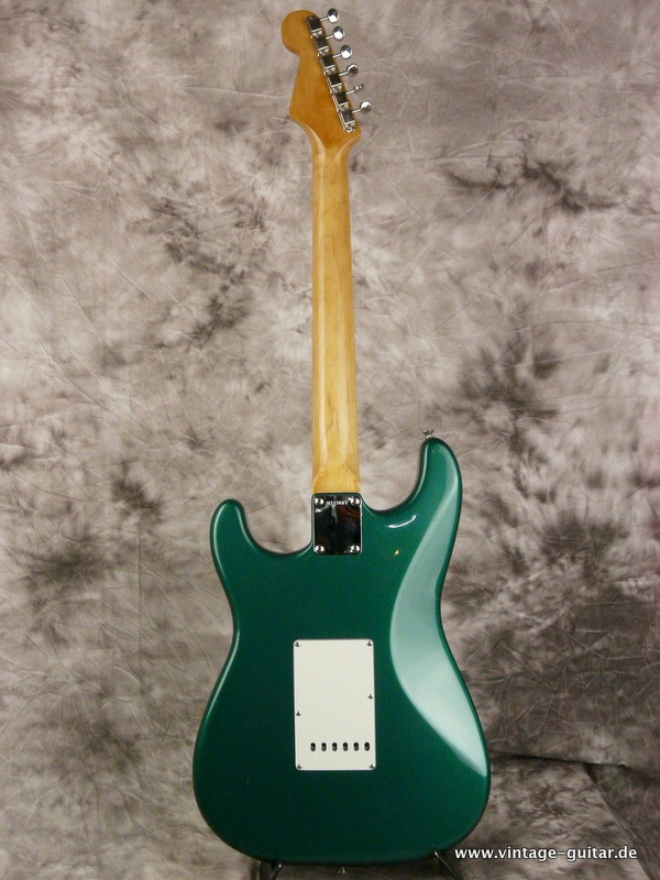 Fender-Stratocaster-62-Vintage-Reissue-sherwood-green-2006-003.JPG