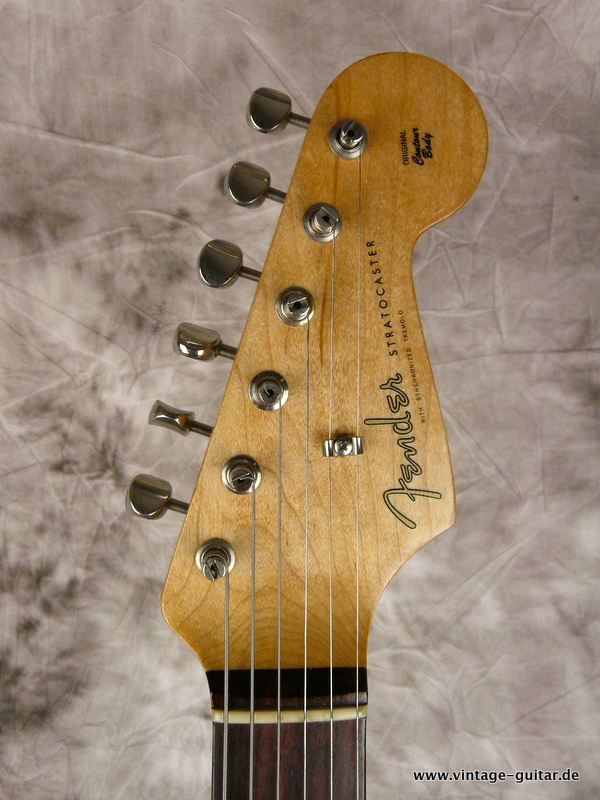 Fender-Stratocaster-62-Vintage-Reissue-sherwood-green-2006-005.JPG
