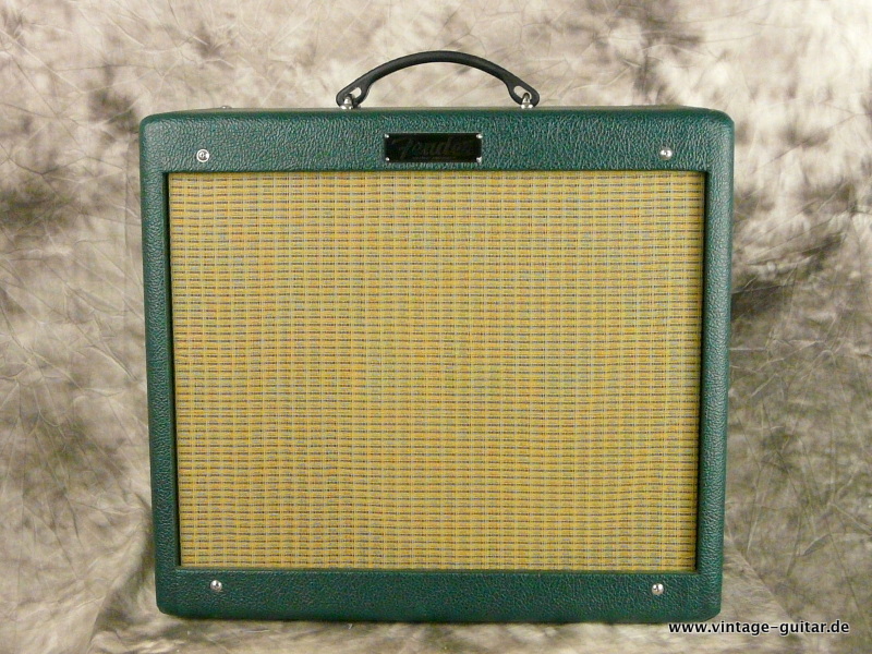 Fender-Blues-Junior-green-tolex-001.JPG