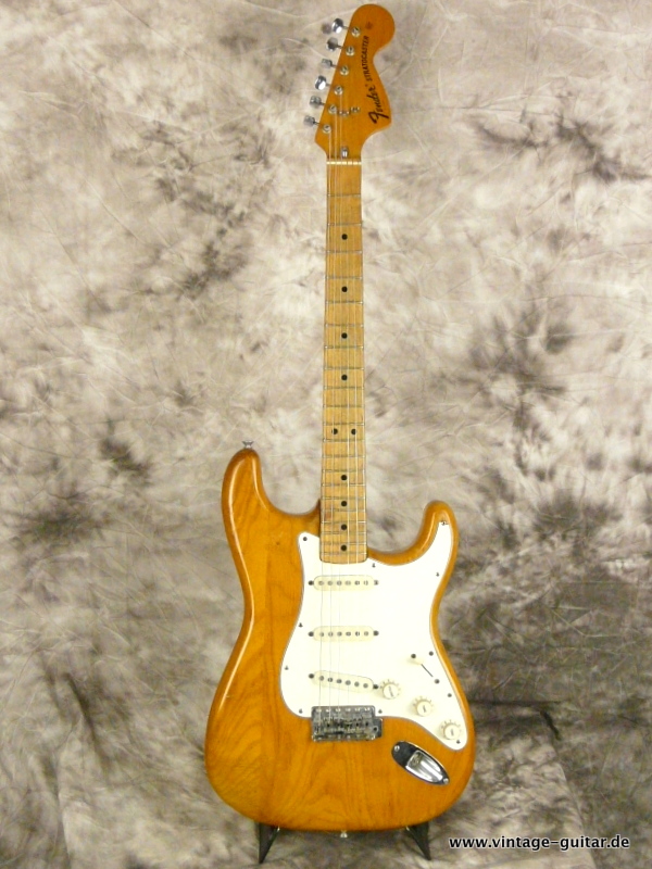 Fender-Stratocaster-1974-natural-maple_neck-001.JPG