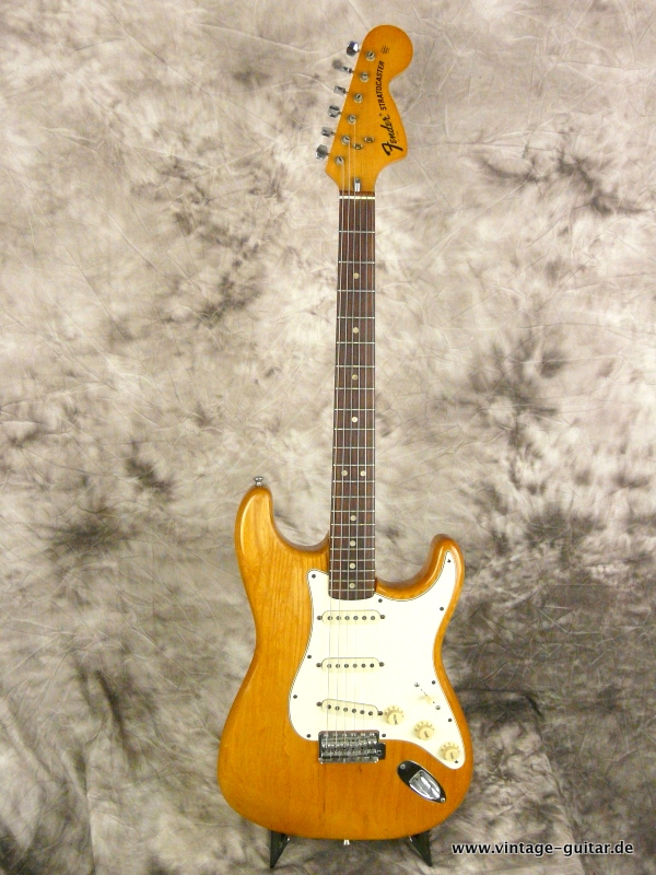 Fender_Stratocaster-1975-natural-rosewood-neck-001.JPG