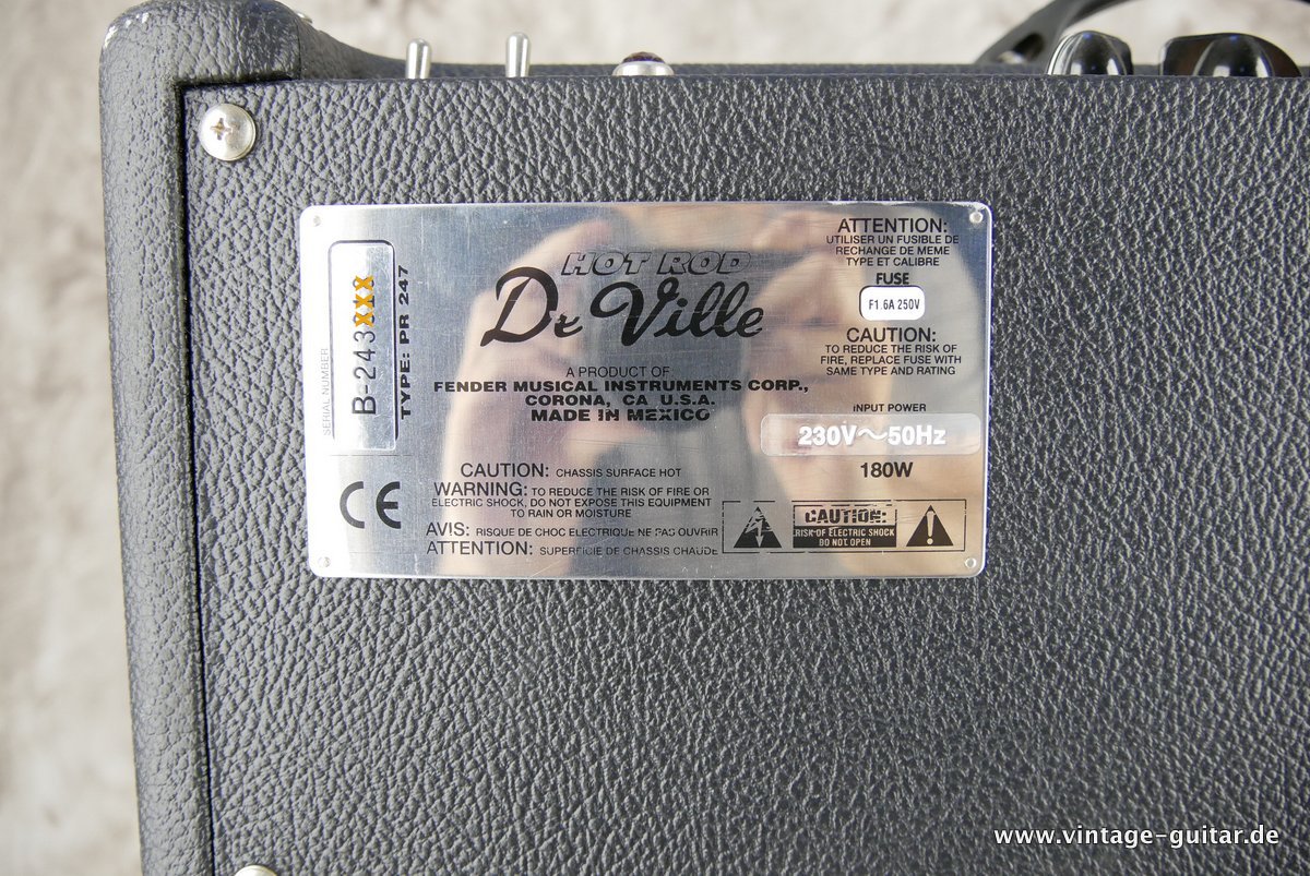 img/vintage/2398/Fender_Hot_Rod_DeVille_black_2010-006.JPG