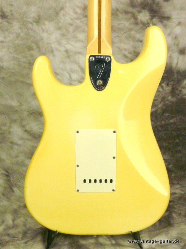 Fedner_Stratocaster-1972_olympic-white-005.JPG