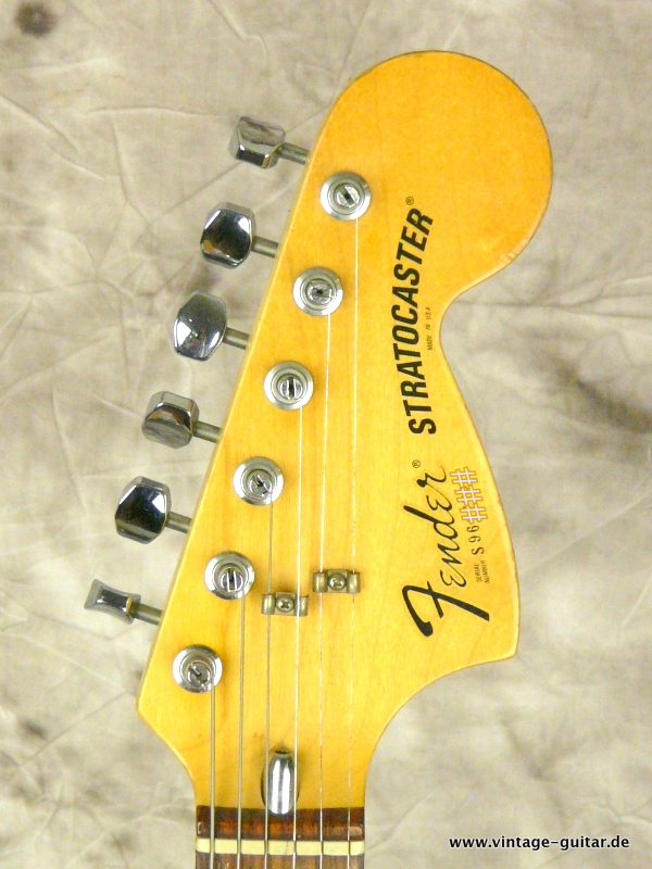 Stratocaster_Fender-1979-sunburst-003.JPG