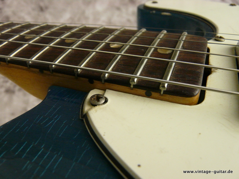 Fender-Telecaster-1969-lake-placid-blue-010.JPG