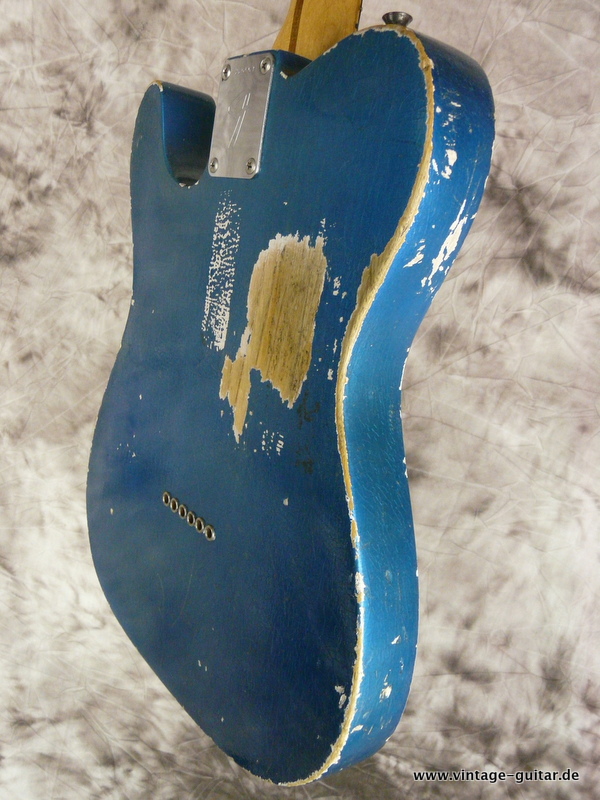 Fender-Telecaster-1969-lake-placid-blue-014.JPG