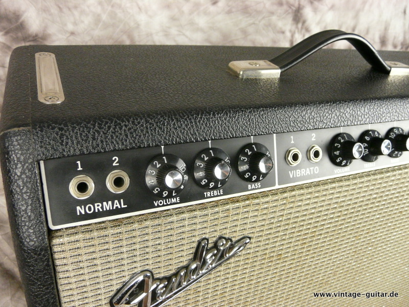 Fender-Deluxe-Reverb-1966-003.JPG