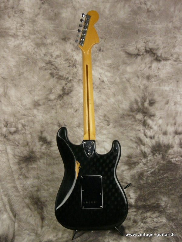 Fender_Stratocaster-Lefthand-1978-003.JPG