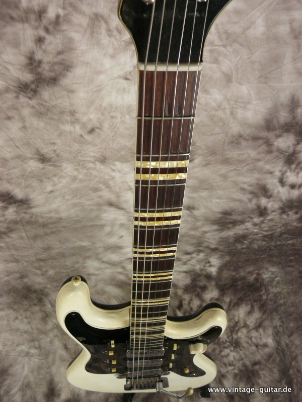 Hoefner-Hofner-176-white-black-1964-007.JPG