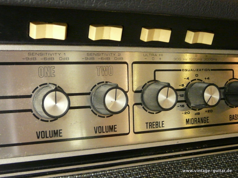 Ampeg-VT-22_1973-Fane-speaker-004.JPG
