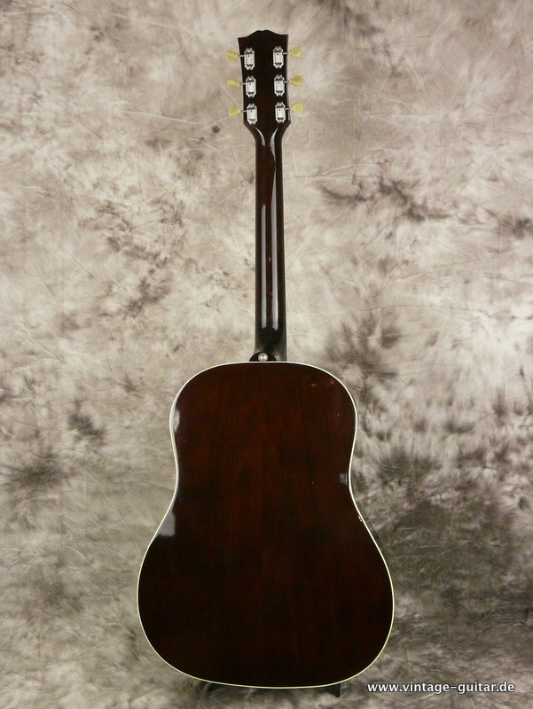 Gibson-J-160E-Beatles-2006-003.JPG