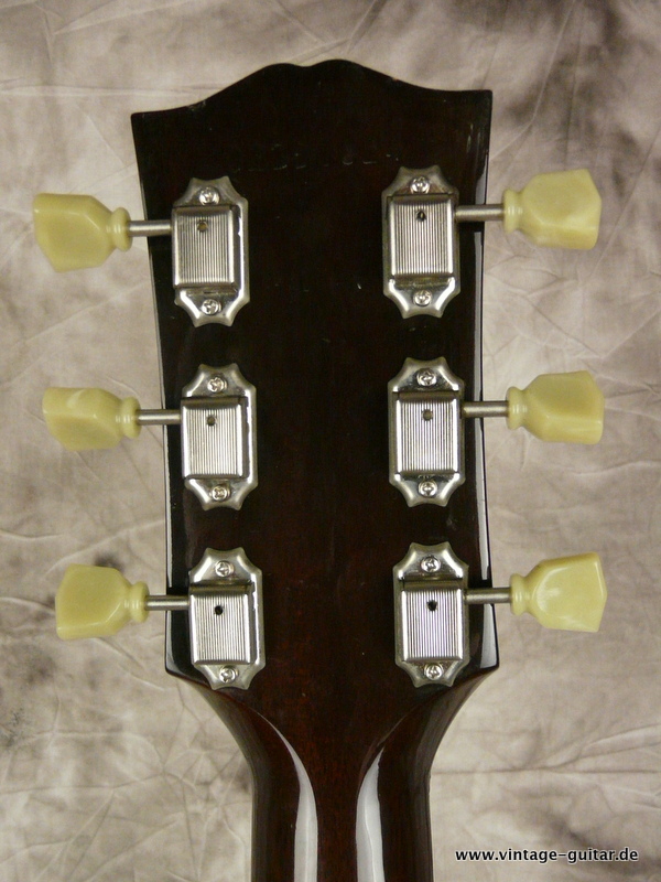 Gibson-J-160E-Beatles-2006-006.JPG