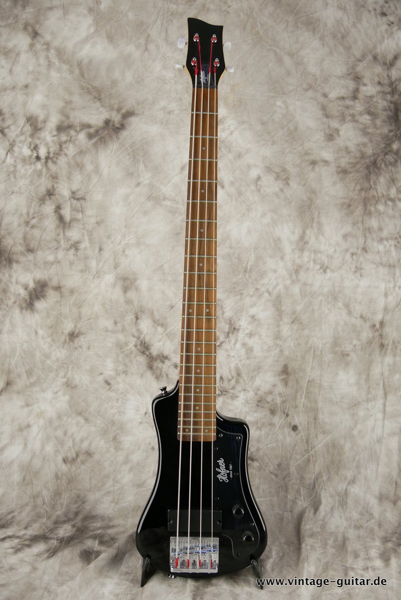 img/vintage/2486/Hoefner_Shorty_Bass_black_2015-001.JPG