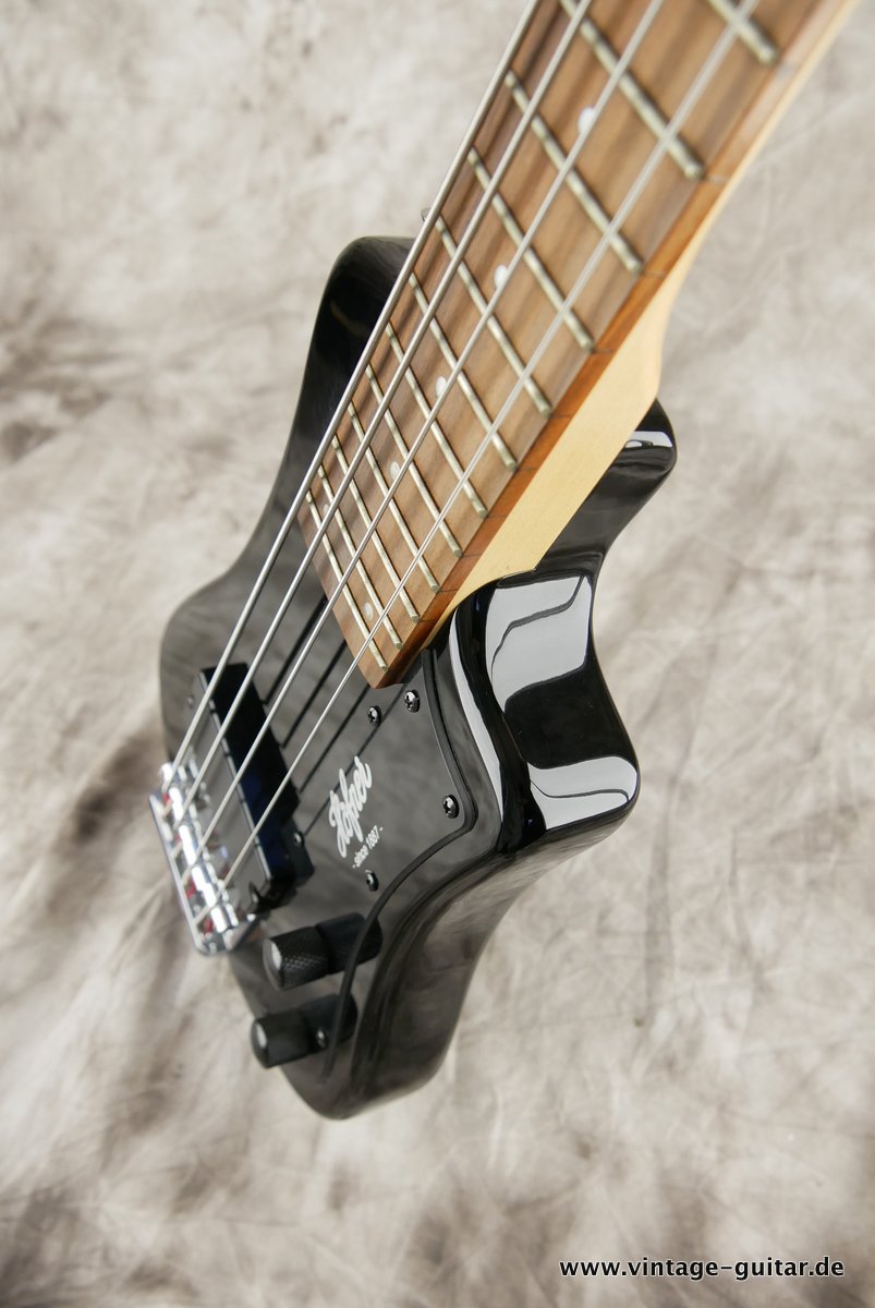 Hoefner_Shorty_Bass_black_2015-006.JPG