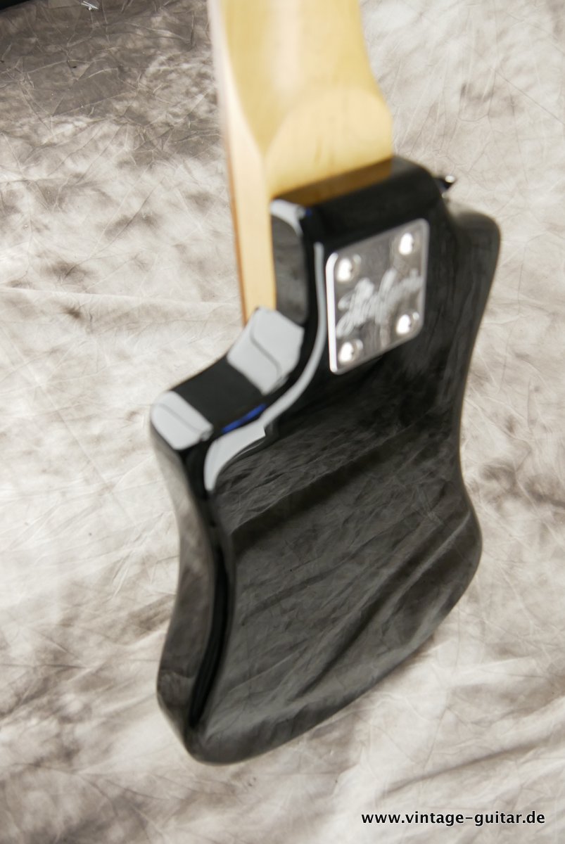 img/vintage/2486/Hoefner_Shorty_Bass_black_2015-007.JPG