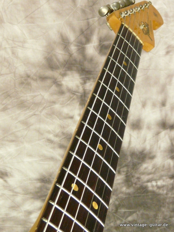 Stratocaster-mint-Fender-1965-sunburst-greenguard-transition-Logo-004.JPG