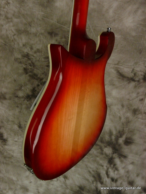 Rickenbacker-620-620:6-fireglo-2011-007.JPG