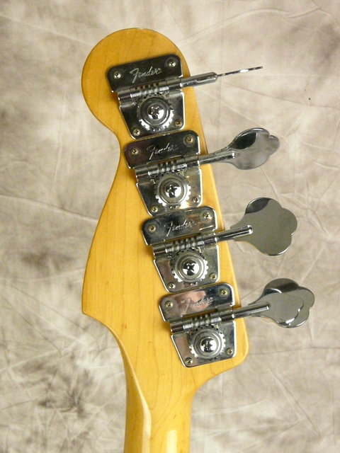 Fender_Precision-1979-black-006.JPG