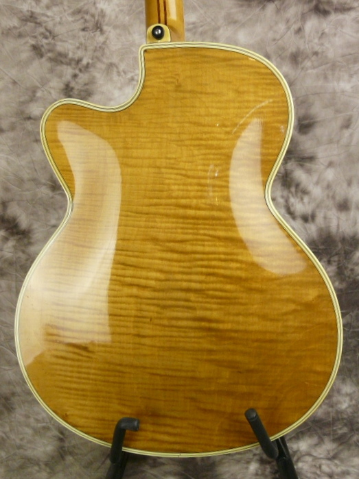 Hofner-Höfner-462-e2-1960-natural-004.JPG