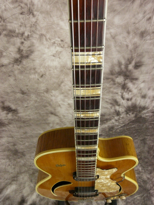 Hofner-Höfner-462-e2-1960-natural-011.JPG